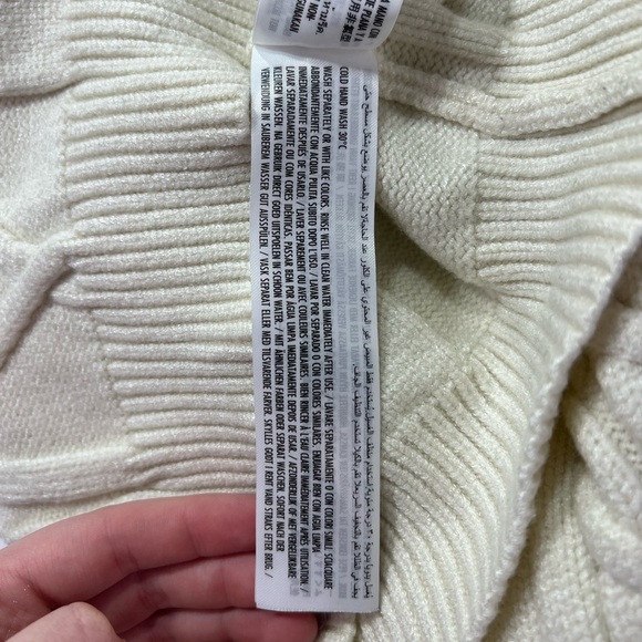 Disney Parks 2022 Exclusive Minnie Mouse Cable Knit Crewneck Sweater - cream, M - Picture 8 of 13